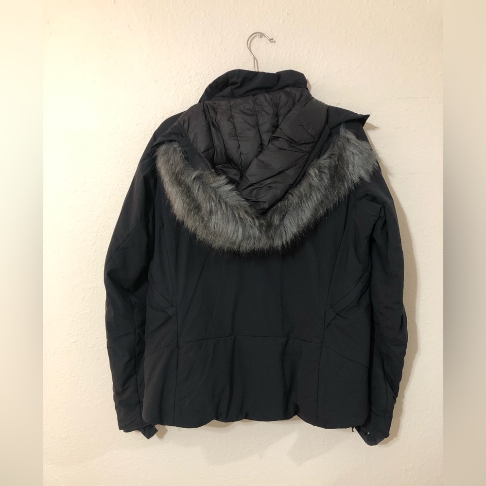 Helly Hansen Ski Jacket - Picture 4 of 13